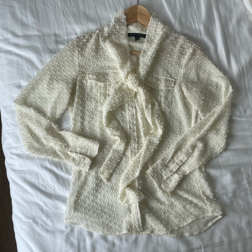 Banana Republic Cream Sheer Blouse